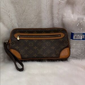 Louis Vuitton Monogram vintage clutch